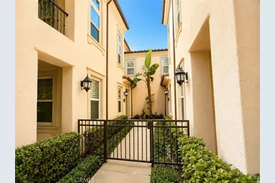 66 Overbrook, Irvine, CA 92620 - Photo 19