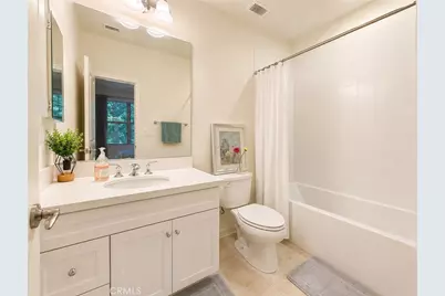 66 Overbrook, Irvine, CA 92620 - Photo 17