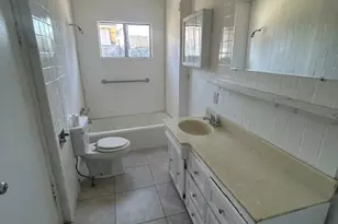 156 W 84th, Los Angeles, CA 90003 - Photo 11