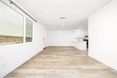 17 Aria, South El Monte, CA 91733 - Photo 5