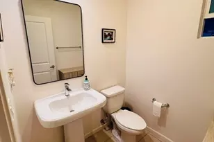 15147 W Fred Way, Van Nuys, CA 91405 - Photo 11