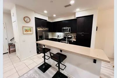 15147 W Fred Way, Van Nuys, CA 91405 - Photo 3