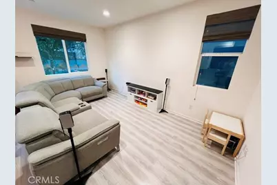 15147 W Fred Way, Van Nuys, CA 91405 - Photo 21