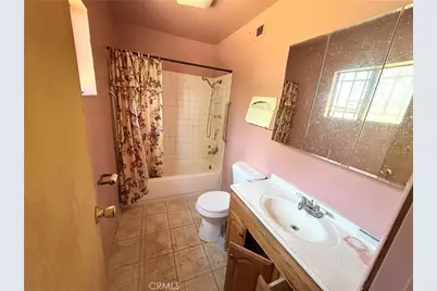 1553 E 110th, Los Angeles, CA 90059 - Photo 9