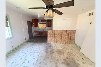 1553 E 110th, Los Angeles, CA 90059 - Photo 13