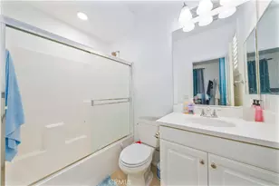 908 N Bouquet Ct, Azusa, CA 91702 - Photo 15