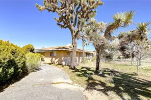 7411 Joshua Ln, Yucca Valley, CA 92284 - Photo 25
