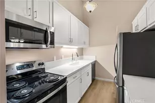 814 Camino Real, Redondo Beach, CA 90277 - Photo 11