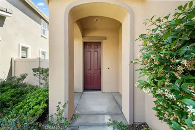 829 Lincoln Gln, Buena Park, CA 90620 - Photo 3