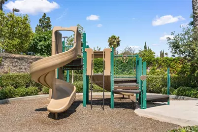 829 Lincoln Gln, Buena Park, CA 90620 - Photo 43