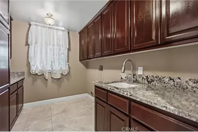 200 W 24th Street, Upland, CA 91784 - Photo 41