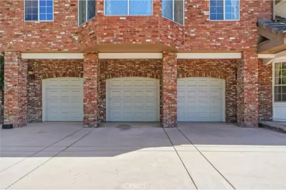 200 W 24th Street, Upland, CA 91784 - Photo 9