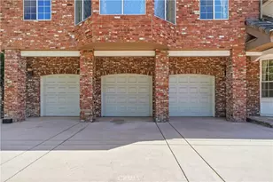 200 W 24th St, Upland, CA 91784 - Photo 9