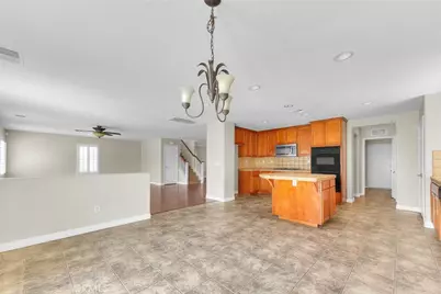 16865 Cascades Place, Fontana, CA 92336 - Photo 11