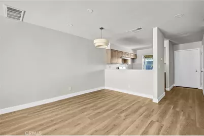 25523 Pine Creek Lane, Wilmington, CA 90744 - Photo 7