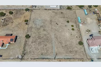 9610 Mescalero, Phelan, CA 92371 - Photo 7