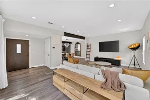 1029 Keniston Ave, Los Angeles, CA 90019 - Photo 11