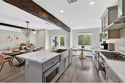 1029 Keniston Avenue, Los Angeles, CA 90019 - Photo 1
