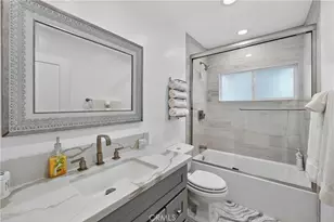 1029 Keniston Ave, Los Angeles, CA 90019 - Photo 25