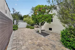 1029 Keniston Ave, Los Angeles, CA 90019 - Photo 45
