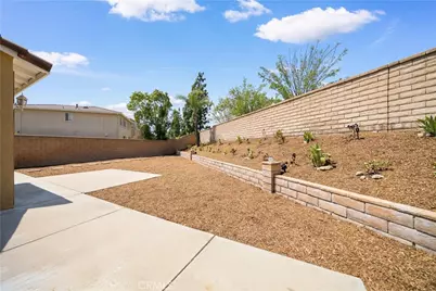 16836 Baltusrol, Fontana, CA 92336 - Photo 37