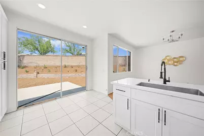 16836 Baltusrol, Fontana, CA 92336 - Photo 11