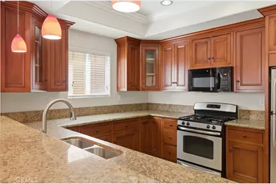 1101 East Avenue, Burbank, CA 91504 - Photo 23