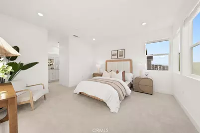 470 Lobata, Irvine, CA 92618 - Photo 15