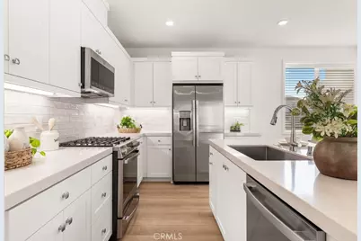 470 Lobata, Irvine, CA 92618 - Photo 7