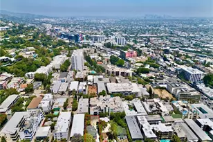 1204 N Clark, West Hollywood, CA 90069 - Photo 9