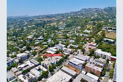1204 N Clark, West Hollywood, CA 90069 - Photo 7