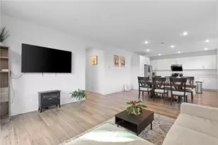 15946 Caterpillar, Fontana, CA 92336 - Photo 3