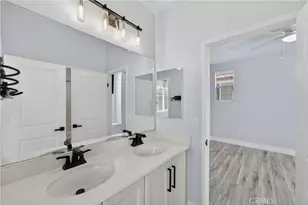 15813 Verna, La Mirada, CA 90638 - Photo 33