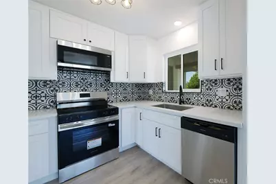 2425 Castle Drive, Bakersfield, CA 93306 - Photo 7