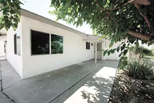 2425 Castle Dr, Bakersfield, CA 93306 - Photo 25