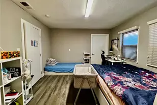 915 W 21st, Los Angeles, CA 90007 - Photo 19