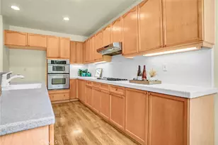 23253 Lea Ct, Valencia, CA 91354 - Photo 11