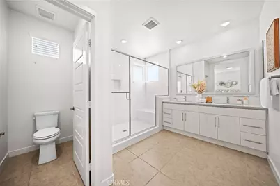 229 Radial, Irvine, CA 92618 - Photo 33