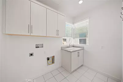 229 Radial, Irvine, CA 92618 - Photo 23