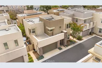 229 Radial, Irvine, CA 92618 - Photo 37