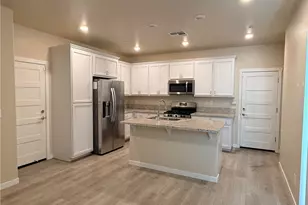 9942 Del Surf Ln, Elk Grove, CA 95757 - Photo 11