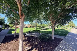 9942 Del Surf Ln, Elk Grove, CA 95757 - Photo 37