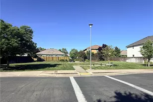 9942 Del Surf Ln, Elk Grove, CA 95757 - Photo 35