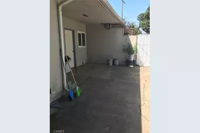 301 W 6th Street, Gilroy, CA 95020 - Photo 15
