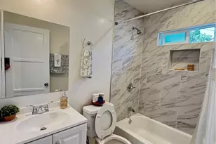 549 551 N Niagara, Burbank, CA 91505 - Photo 3