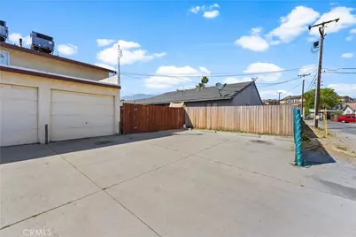 1402 Virginia, Ontario, CA 91764 - Photo 65