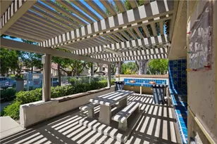 19 Wildflower Pl, Phillips Ranch, CA 91766 - Photo 43