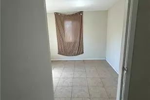 1449 S Park Ave, Pomona, CA 91766 - Photo 11