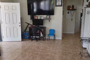 1449 S Park Ave, Pomona, CA 91766 - Photo 23