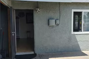 1449 S Park Ave, Pomona, CA 91766 - Photo 19